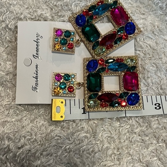 ๐Retro Chunky Statement Jeweled Colorful Crystals Squareโ Dangle Earrings - Picture 3 of 7